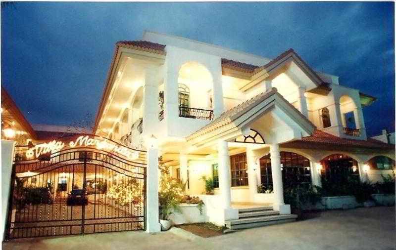 Villa Margarita Hotel Davao Stadt Exterior foto